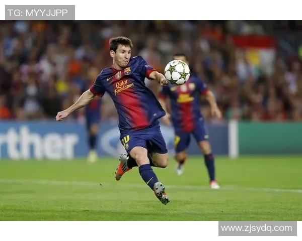 足球明星高清壁纸大全尽享视觉盛宴尽显球场风采与魅力