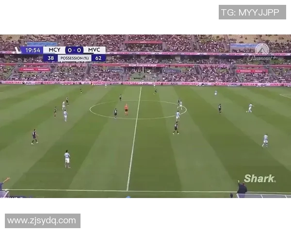 娟儿与足球明星的神秘关系揭晓她究竟是哪个球场传奇的代名词 娟儿与足球明星的神秘关系揭晓她究竟是哪个球场传奇的代名词